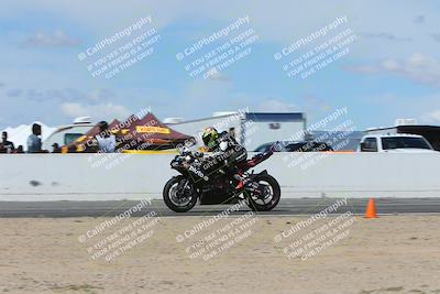 media/Mar-17-2024-CVMA (Sun) [[2dda336935]]/Race 8 Formula Ultra Lightweight Shootout/